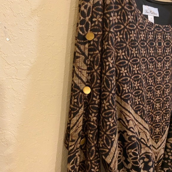 Olivia Matthew’s casual dress. New with tags beautiful gold button accents. - Picture 5 of 5